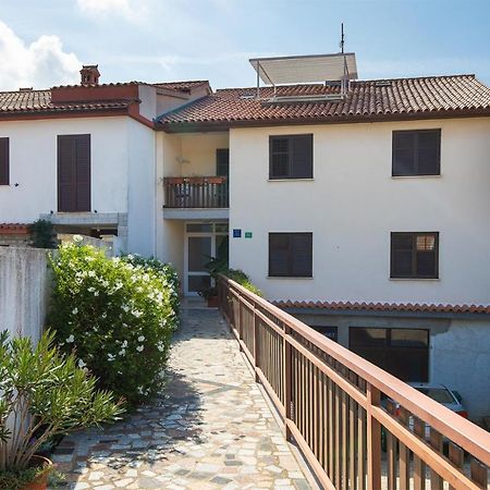 Apartman Piljan Пула Екстер'єр фото